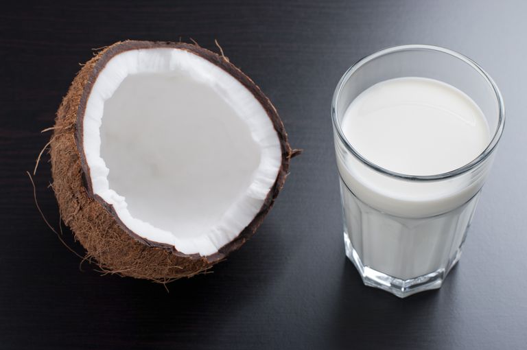 jest dobrym, dobrym źródłem, jest dobrym źródłem, kokosowe jest, Mleko migdałowe