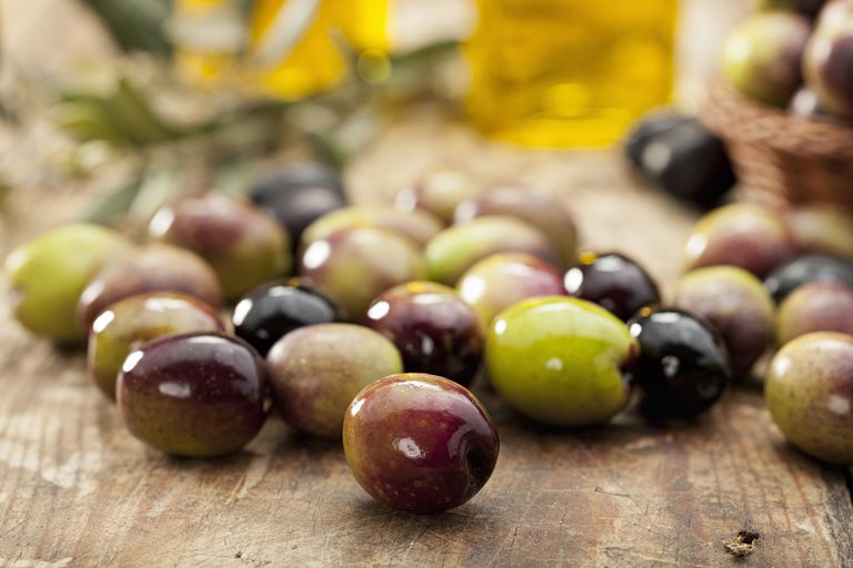 zawartości węglowodanów, czarne oliwki, niskiej zawartości, niskiej zawartości węglowodanów, oliwek jest, dojrzałych oliwek