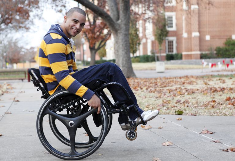 wózka inwalidzkiego, wózku inwalidzkim, części kolana, tylnej części, tylnej części kolana, części kolana osoby