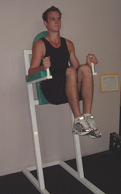krzesła kapitana, mięśnie brzucha, można wykonać, podniesienia nogi, rectus abdominus