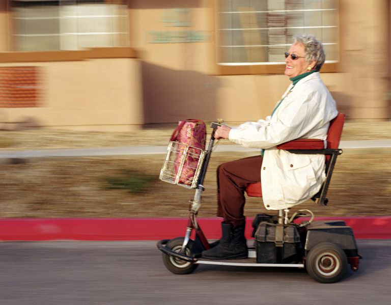 skutera inwalidzkiego, wózka inwalidzkiego, inwalidzkiego wózka, inwalidzkiego wózka inwalidzkiego, mogą chodzić, skutera inwalidzkiego wózka