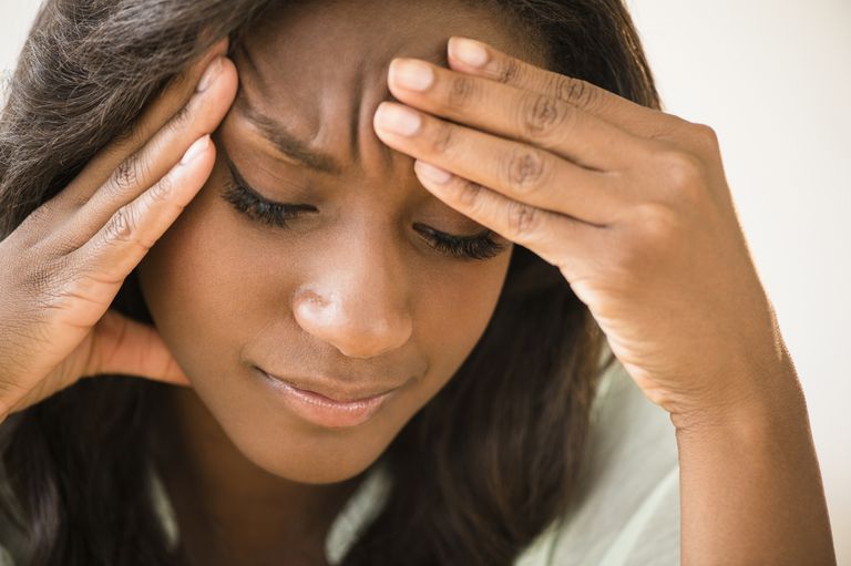 hemiplegiczną migreną, jest powodowany, jest powodowany przez, migrena jest